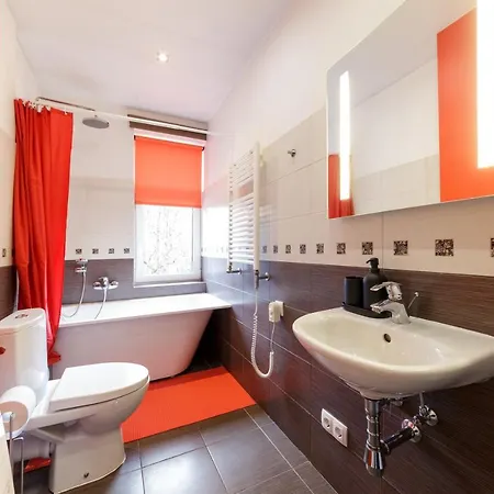 Parkcosylux Free Parking 아파트 *